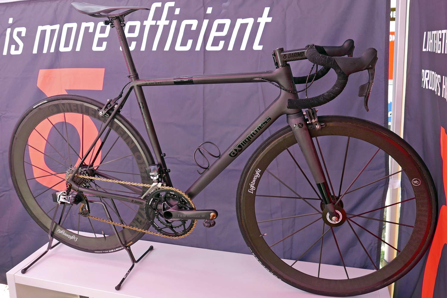 DeiviX weight weenie AX Lightness <5kg carbon road bike, Darimo carbon cockpit components