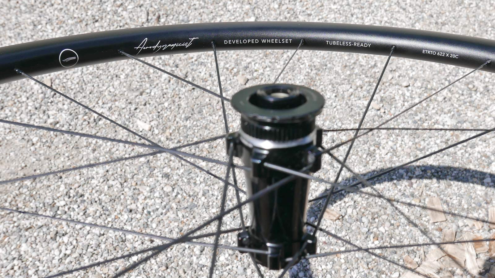 Hunt 34 Aero Wide Disc wheels, wind tunnel tested, aerodynamic aluminum alloy disc brake road bike wheelset