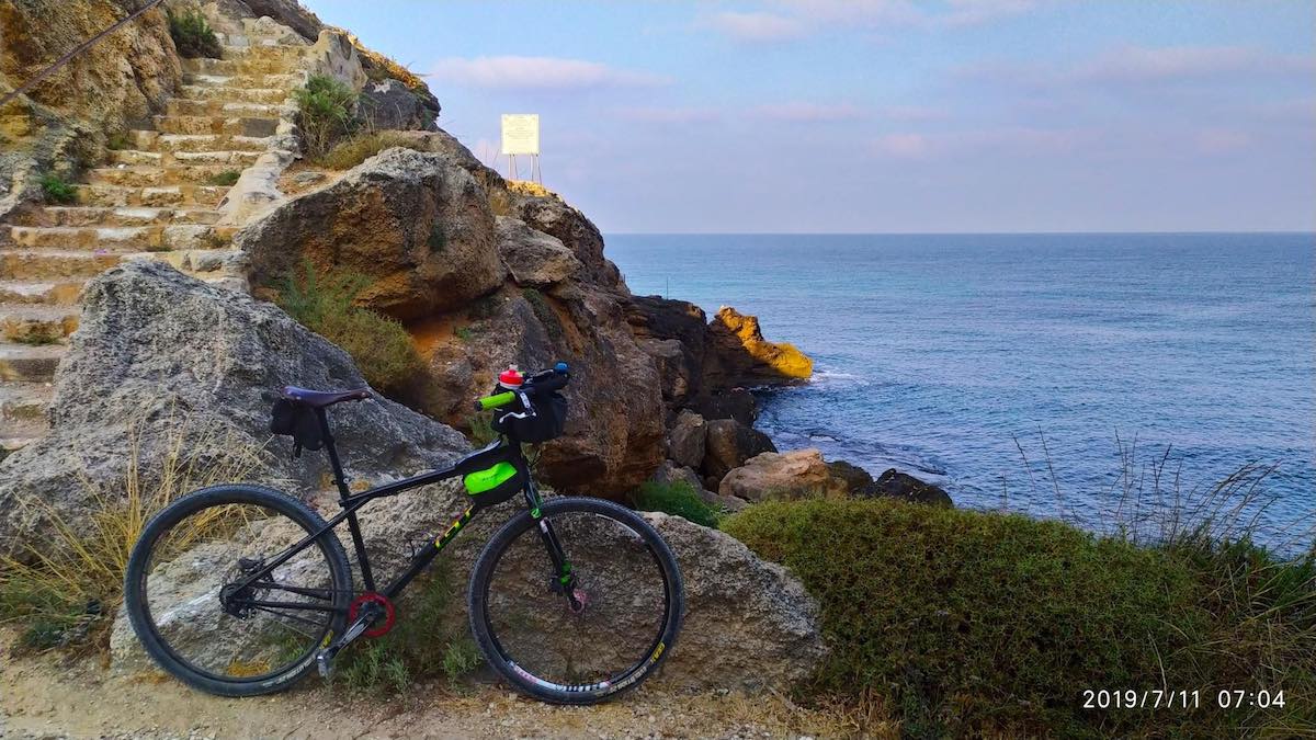 bikerumor pic of the day north israel mediterranean sea bike ride.