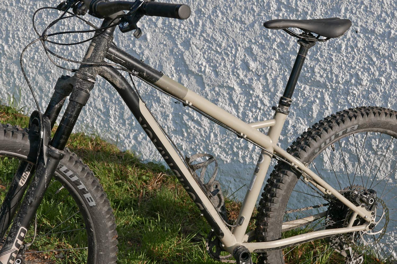 2020 Bombtrack Cale mountain bike, 120mm travel 4130 steel hardtail MTB adventure trail bike
