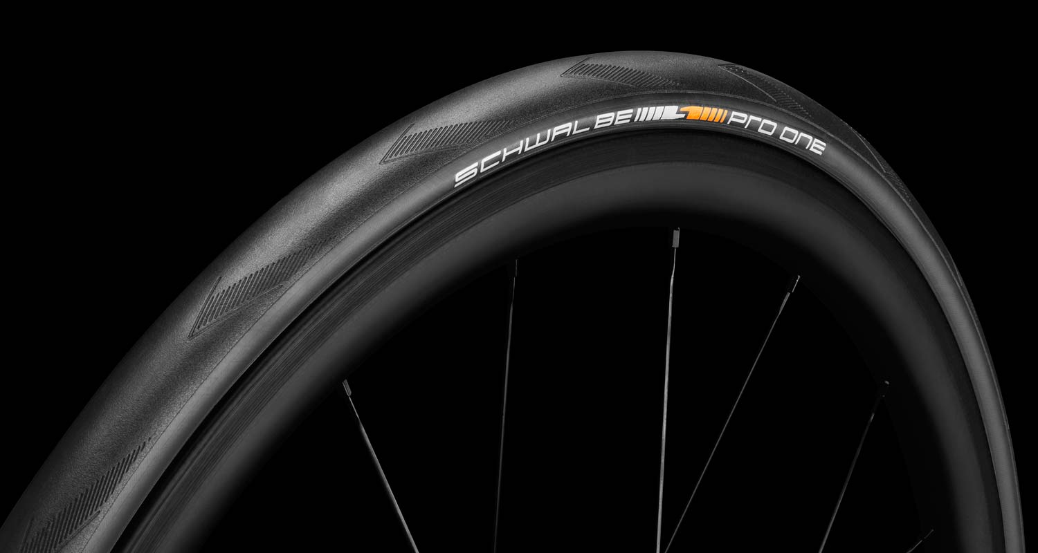 2020 all new Schwalbe Pro One TLE tubeless road bike tire, faster supple souplesse, photo by Irmo Keizer