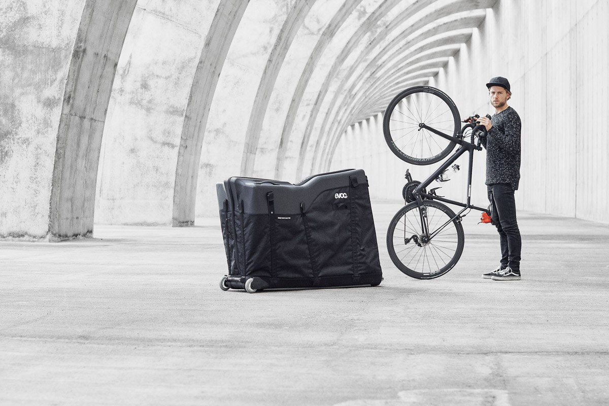 EVOC Road Bike Bag Pro has hybrid soft/hard shell, ‘bike fit proof’ design