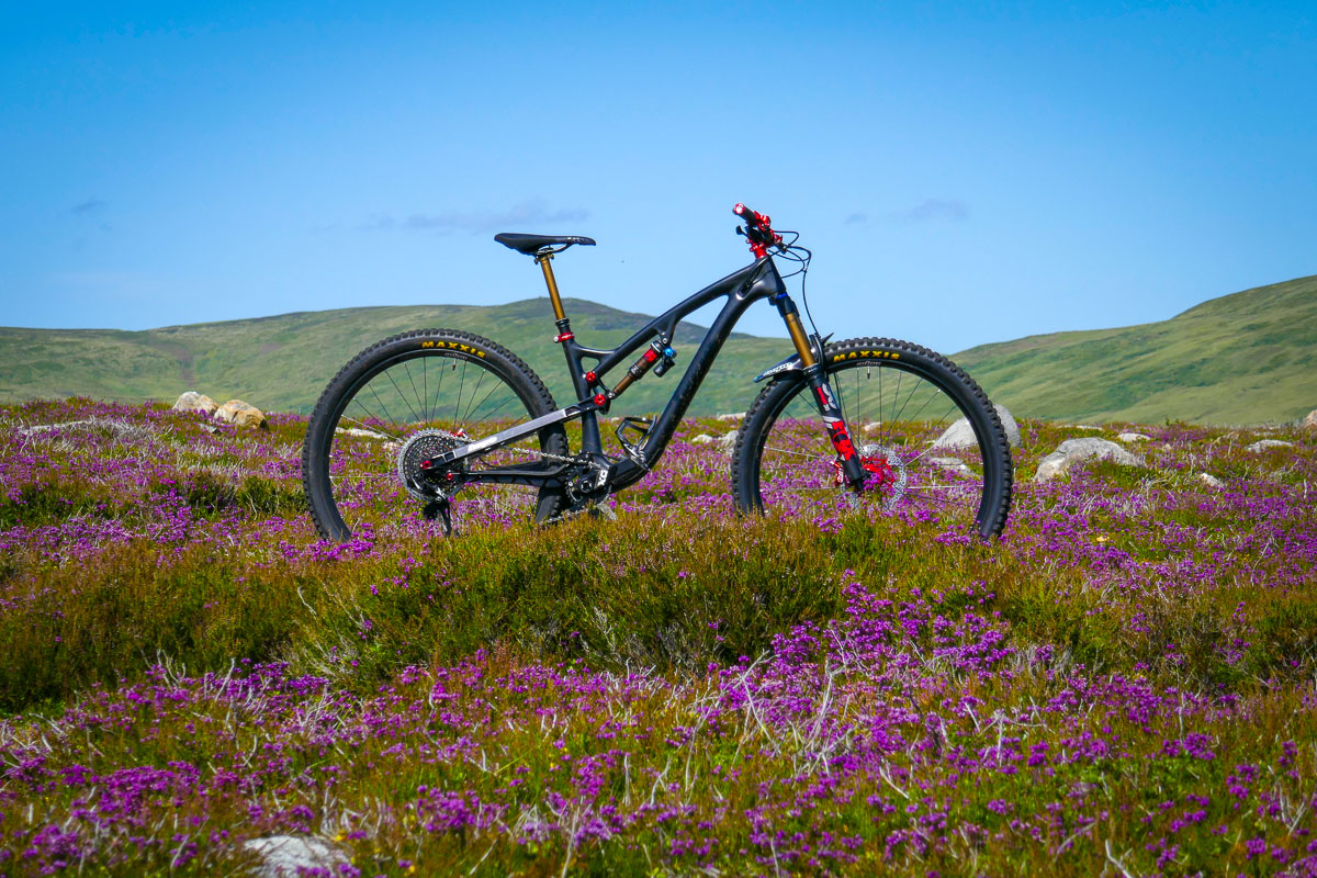 Hope HB.130 aspires to be the perfect do-it-all trail bike