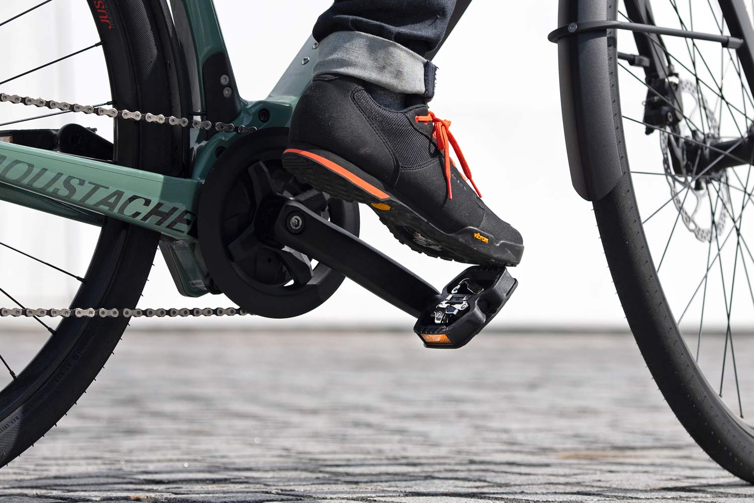 Look Geo Trekking hybrid clipless platform pedals, urban commuter e-bike eMTB touring bike pedal