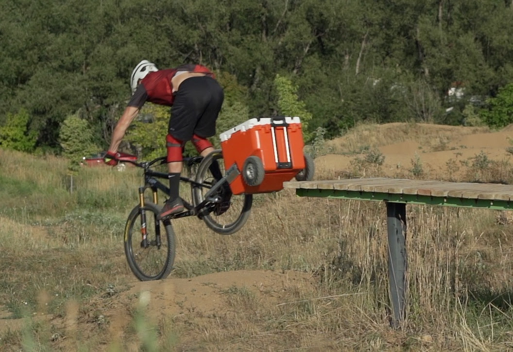 Can Myles Rockwell outride the RovR RollR 45 Rolling Cooler?