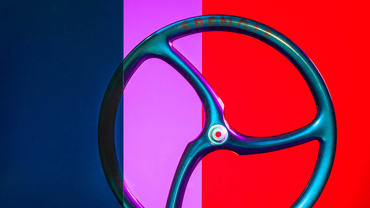 The latest head turning gear from SPENGLE, Kask, Kitsbow, and Unior
