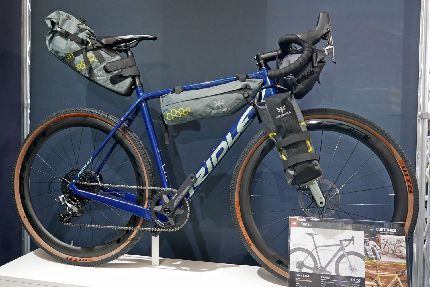 2020 Kanzo Adventure carbon adventure gravel bike