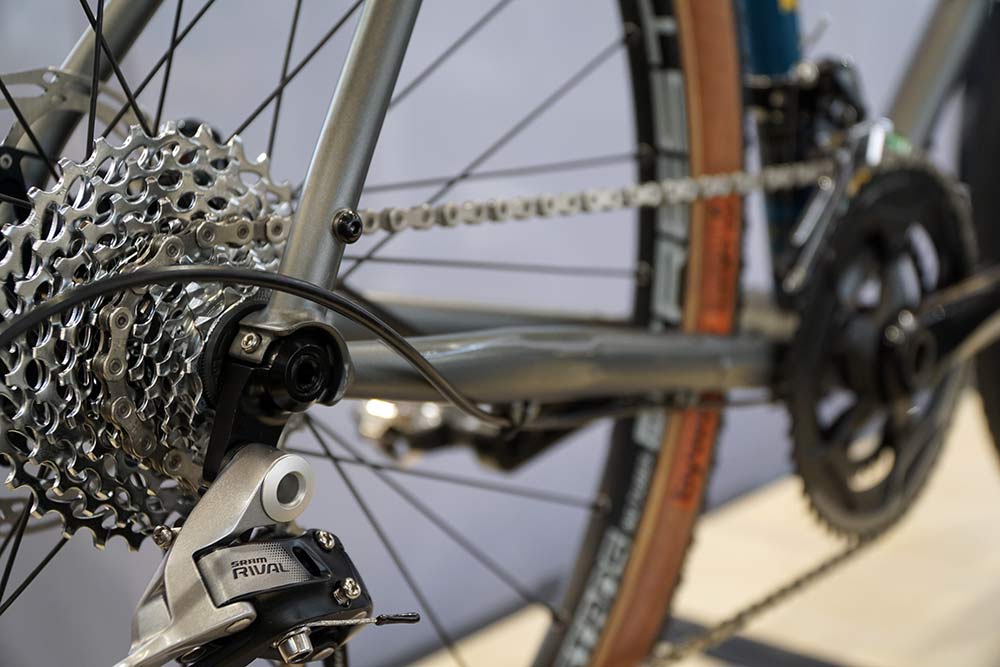 2020 niner RLT9 steel gravel bike details and specs