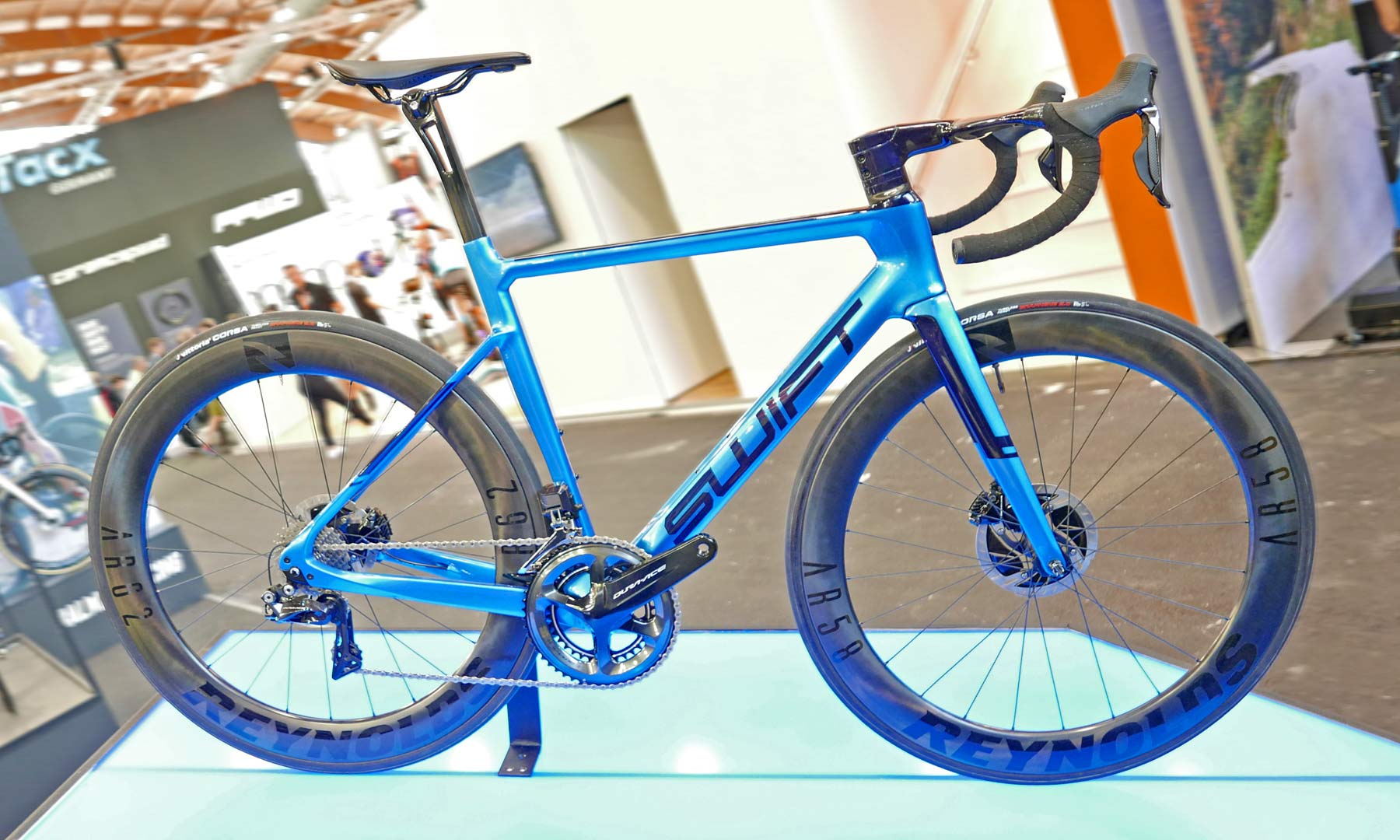 Swift RaceVox smooths light, comfortable & aero into all-rounder carbon road bike