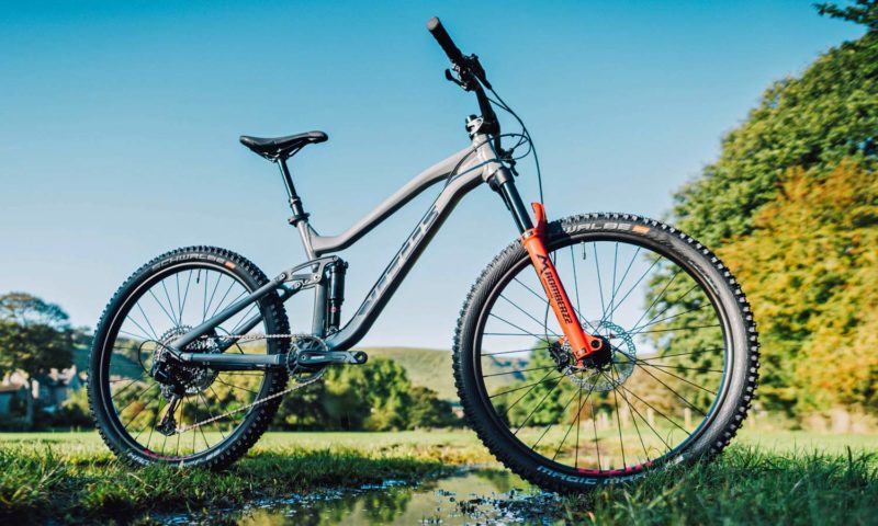 2020 Vitus Mythique trail bike, affordable aluminum alloy aluminium trail mountain bike, 130mm or 140mm travel, 27.5" or 29" wheels