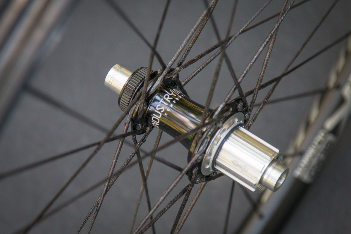 These Fabric Bicycle Spokes Are the Lightest Spokes in the World