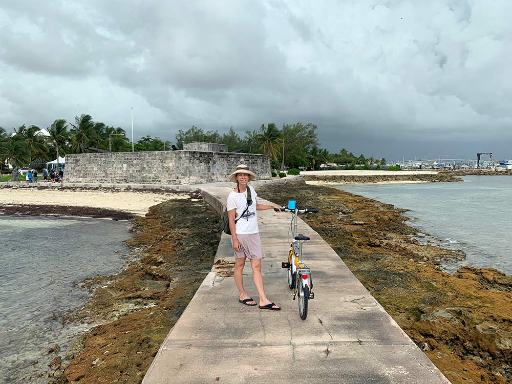 ride your bike to fort montague in nassau
