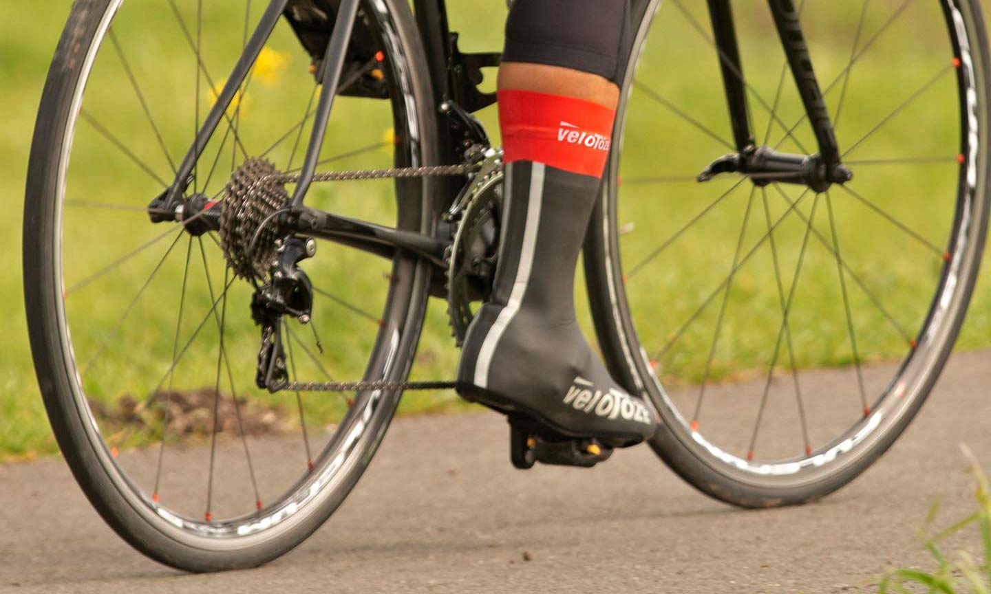 Are VeloToze Waterproof Cuffs the secret to dry feet? Plus, new neoprene covers…