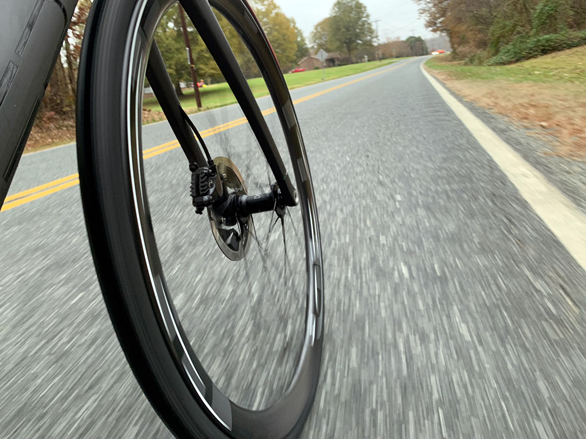 HED vanquish 4 tubeless road bike wheel review
