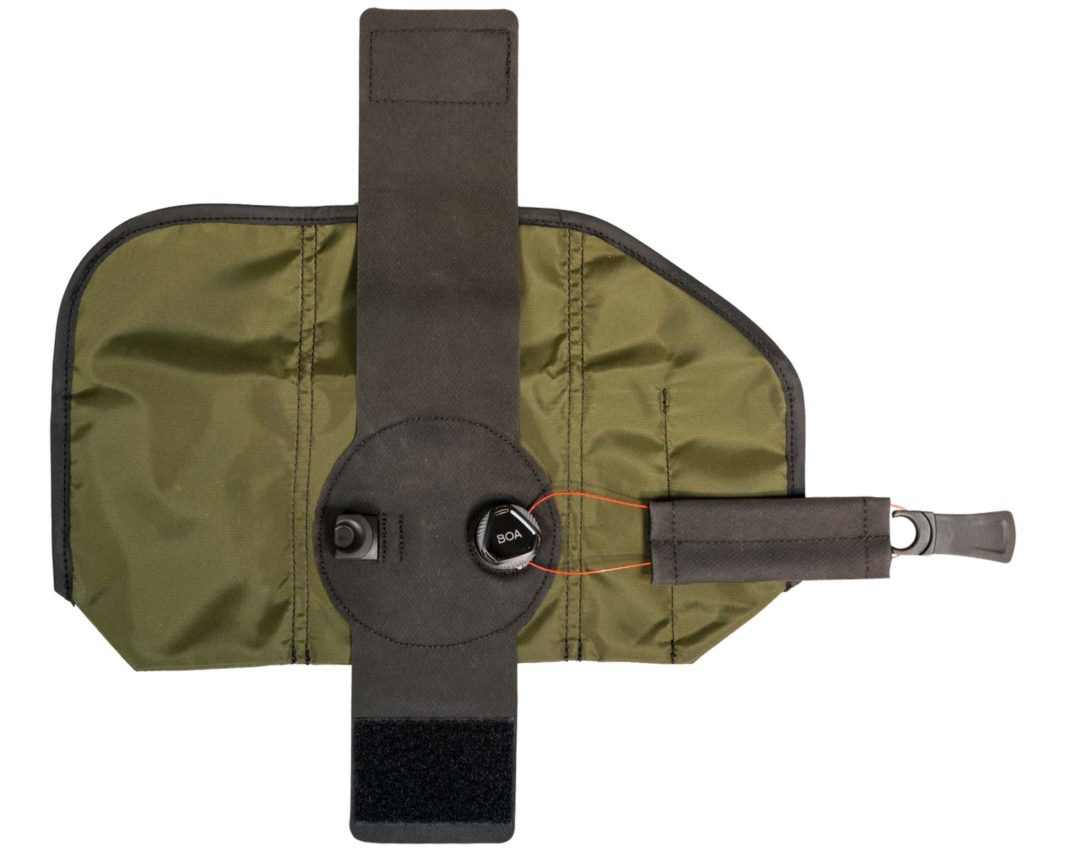 Silca Avventura Americana limited pack rolls up tools & spares, tucked