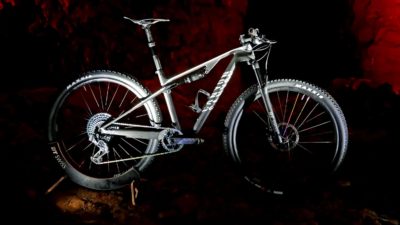 Limited edition Canyon Lux CF SLX 9.0 DT LTD is first with DT 232 suspension