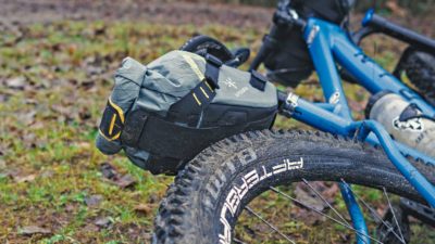 Apidura Dropper Saddle Pack hauls bikepacking gear on dropper seatposts
