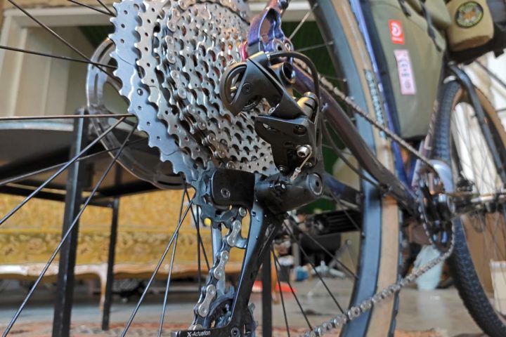 Featured image for the article How To: Hack a SRAM road group with Eagle derailleur for massive budget mullet gearing!