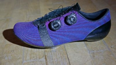 Rapha Pro Team Powerweave weaves lightweight, race-ready carbon road shoes