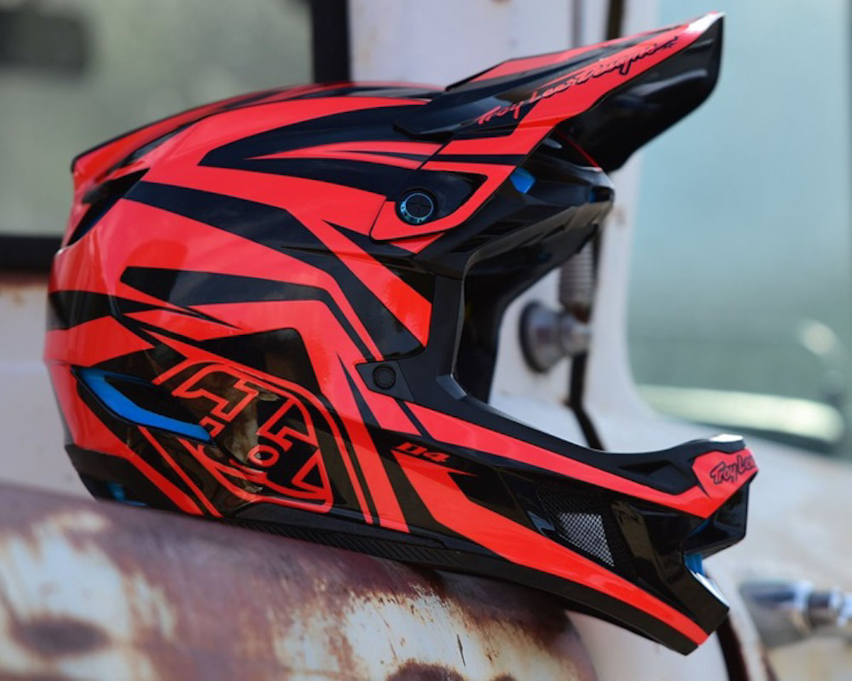 Troy Lee Designs D4 Composite Full Face Helmet - Shadow - Glo Red