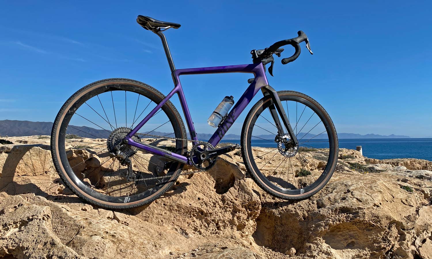 2020 Rose Backroad gravel bike, affordable lightweight carbon gravel road bike, consumer-direct exclusive, Backroad GRX RX810 Di2 purple