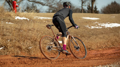 Salsa Stormchaser flies in with single speed drivetrain and massive mud clearance