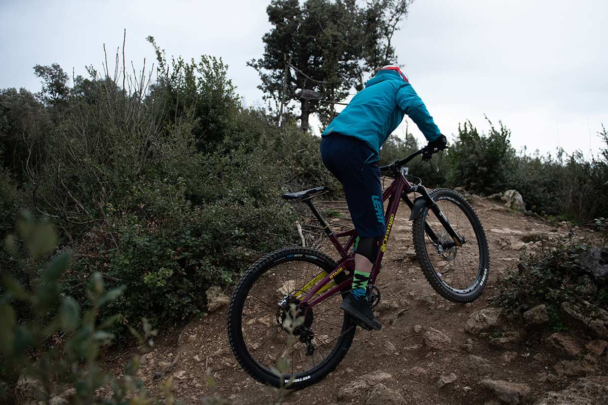 First Ride: SR Suntour Axon Werx 34 XC fork on the Trail Brothers 