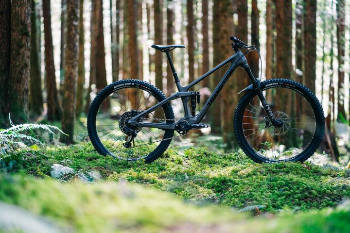 2021 Transition Sentinel 29er trail bike gets 150mm out back w/updated ...