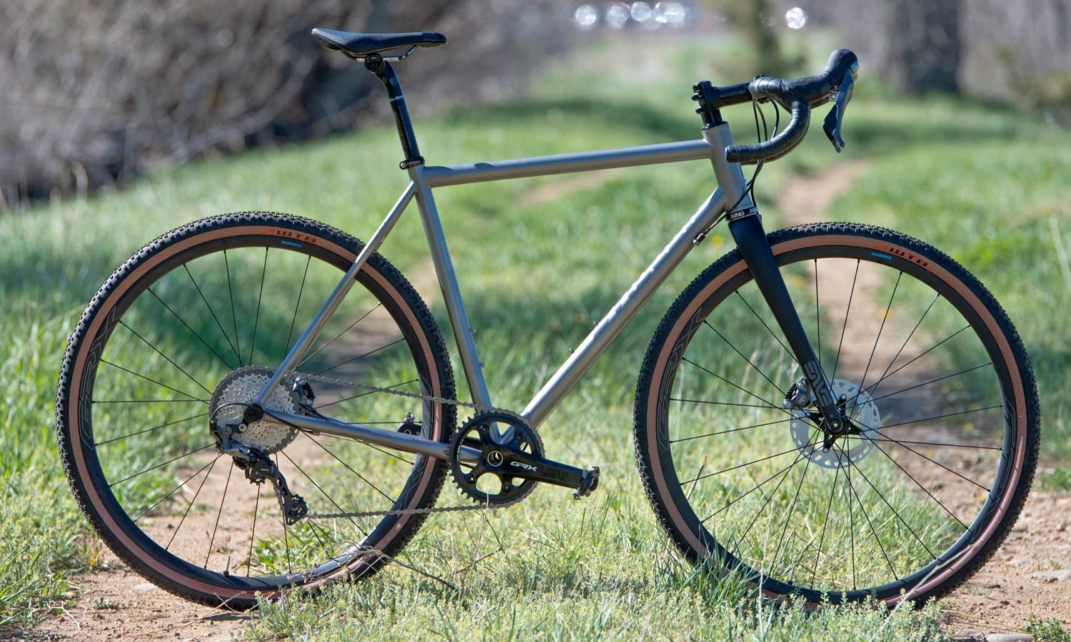 Mosaic stock Gravel Series bike_US-made handcrafted gravel all-road bikes