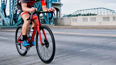 Quintana Roo SRfive aero road bike transitions from triathlon to road racing
