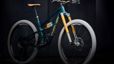 Intend machines new Hover Shock air shock, 180mm upside-down Edge New Age enduro fork
