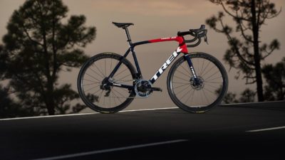 Trek Émonda goes aero, gains T47 BB, Aeolus RSL integrated bar-stem & sub-700g frame!