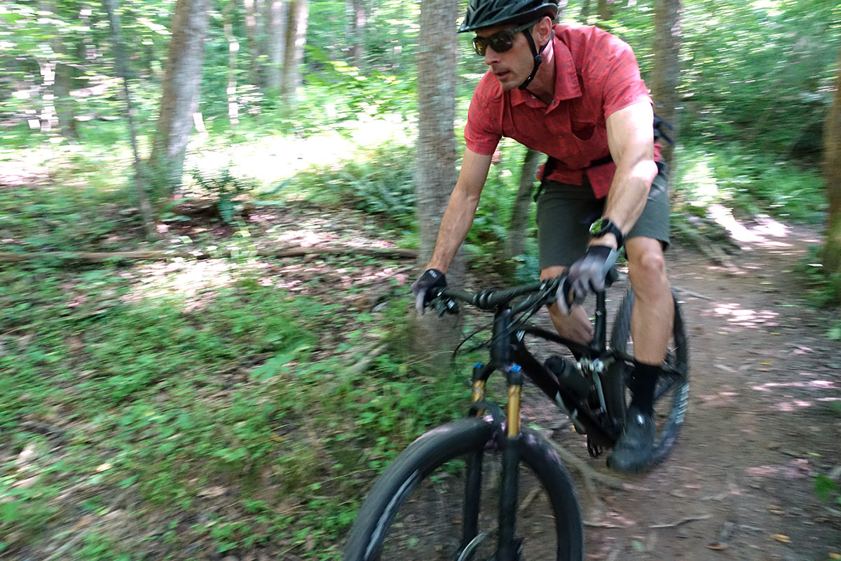 mens club ride detour mtb jersey and joe dirt mountain bike shorts review