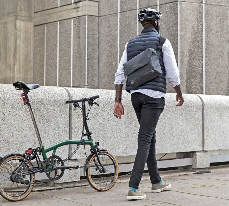 Apidura City Messenger bag, new urban bike commute City Series cycling messenger bags packs
