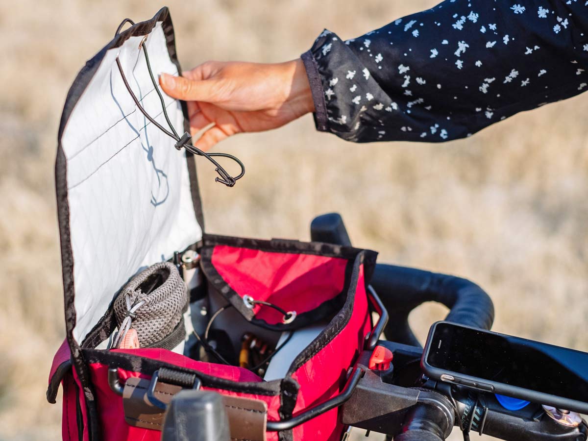 Rackless store handlebar bag