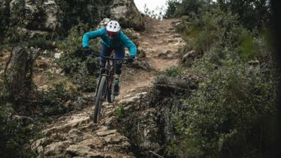 Long-Term Review: Vee Tire Snap Trail Enduro Core offers unfathomable grip, slow-rolling