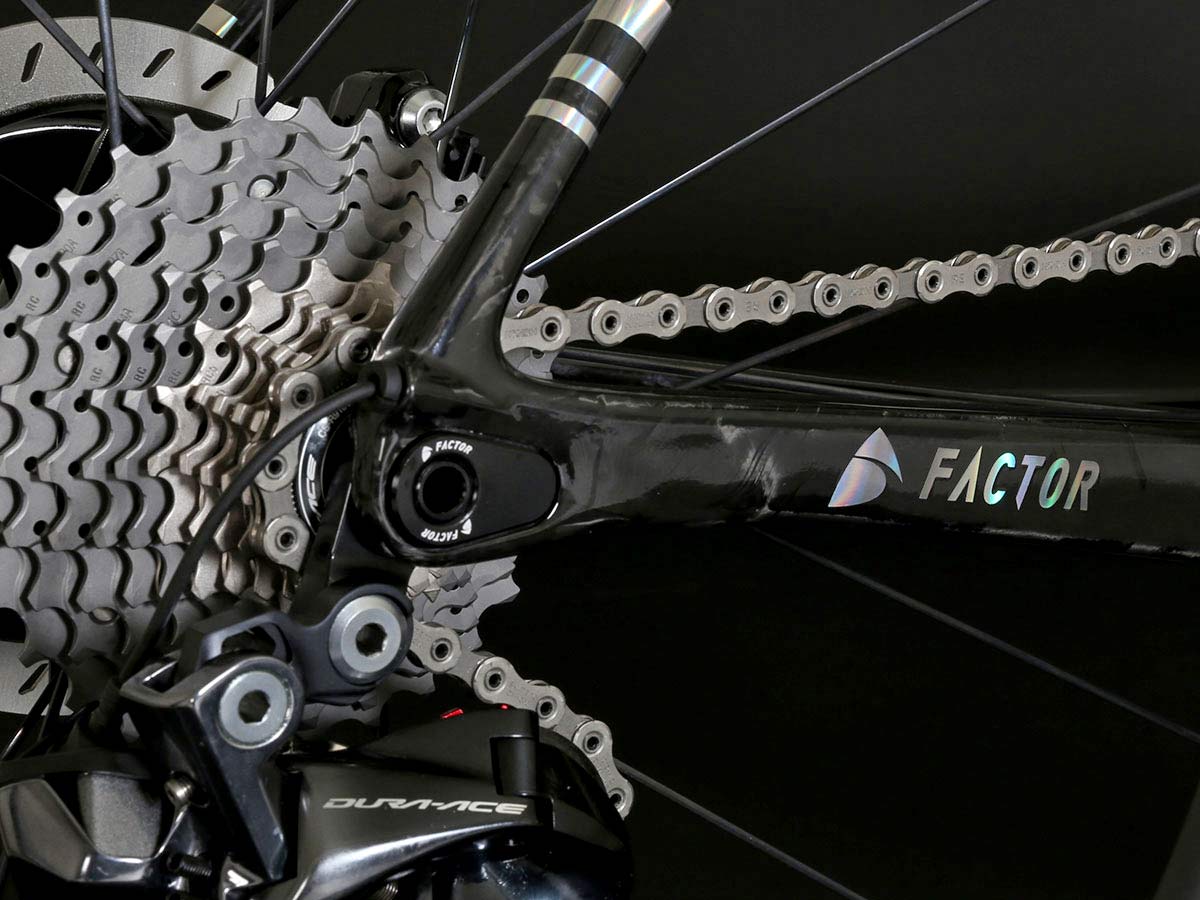 Factor O2 VAM is a full-internal routing ultralight carbon climber's road bike that weighs just 677g, direct mount rear derailleur hanger