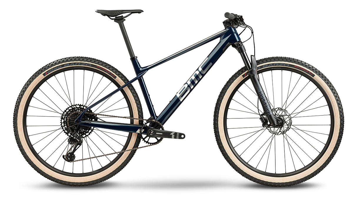 BMC Twostroke 01 THREE mountain bike specs and blue frame color