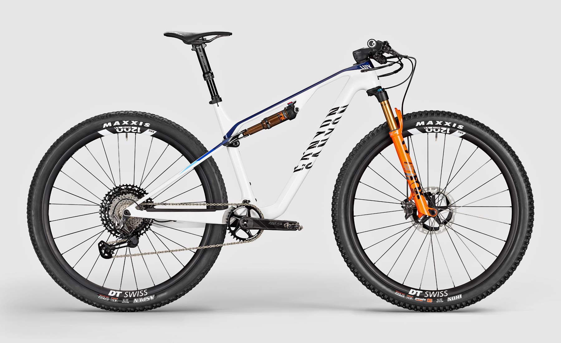 Canyon 2024 carbon mtb