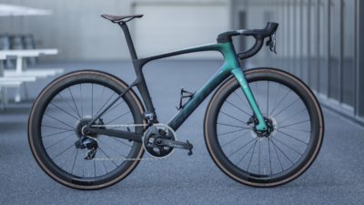 New Scott Foil updates its wind cheating abilities with completely hidden cable routing