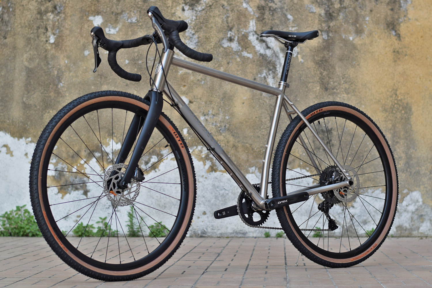Nordest Super Albarda Ti gravel bike, affordable slack mountain bike inspired titanium adventure gravel bike