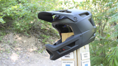 First Look: Smith’s Mainline enduro full-face offers advanced protection in a lightweight package