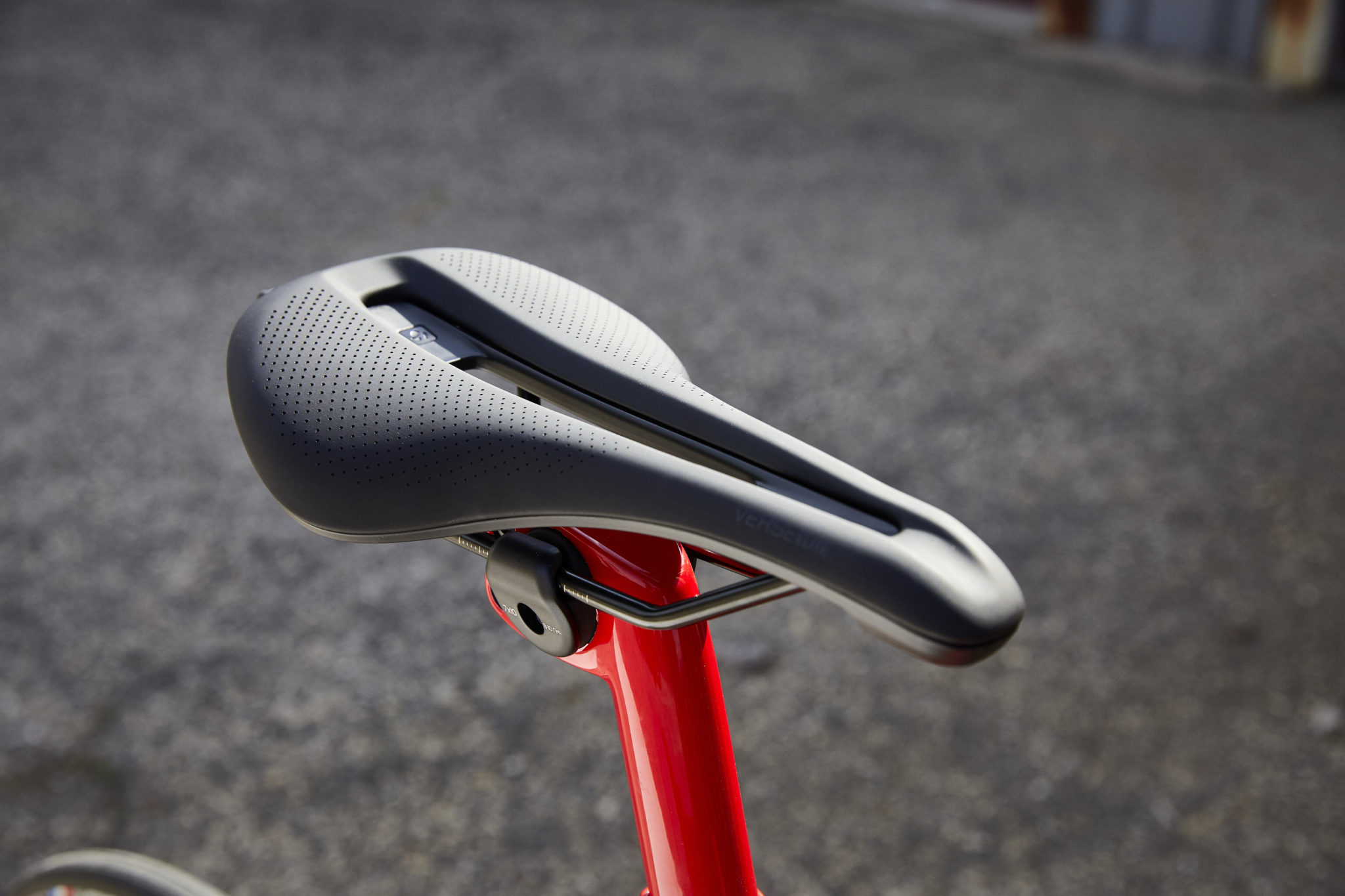 bontrager gel saddle cover