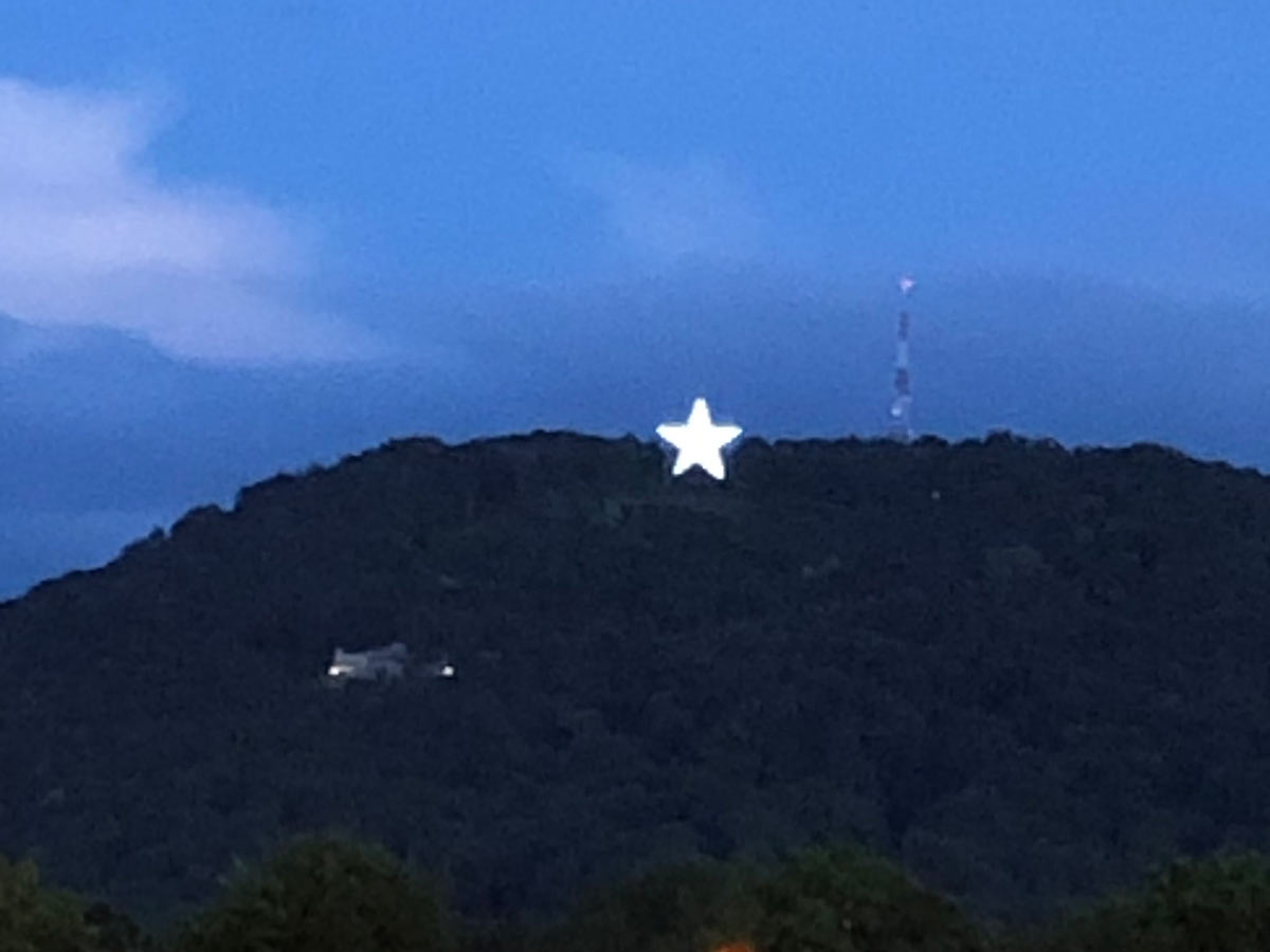 mill mountain star at night in downtown roanoke virginia