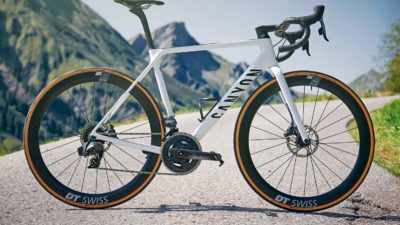2021 Canyon Ultimate updates new looks, new builds, keeps rim & disc brake options