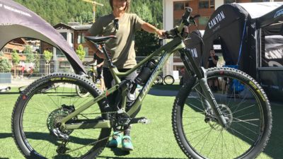 EWS Zermatt Bike Check: Isabeau Courdurier’s winning Lapierre Spicy mullet enduro bike