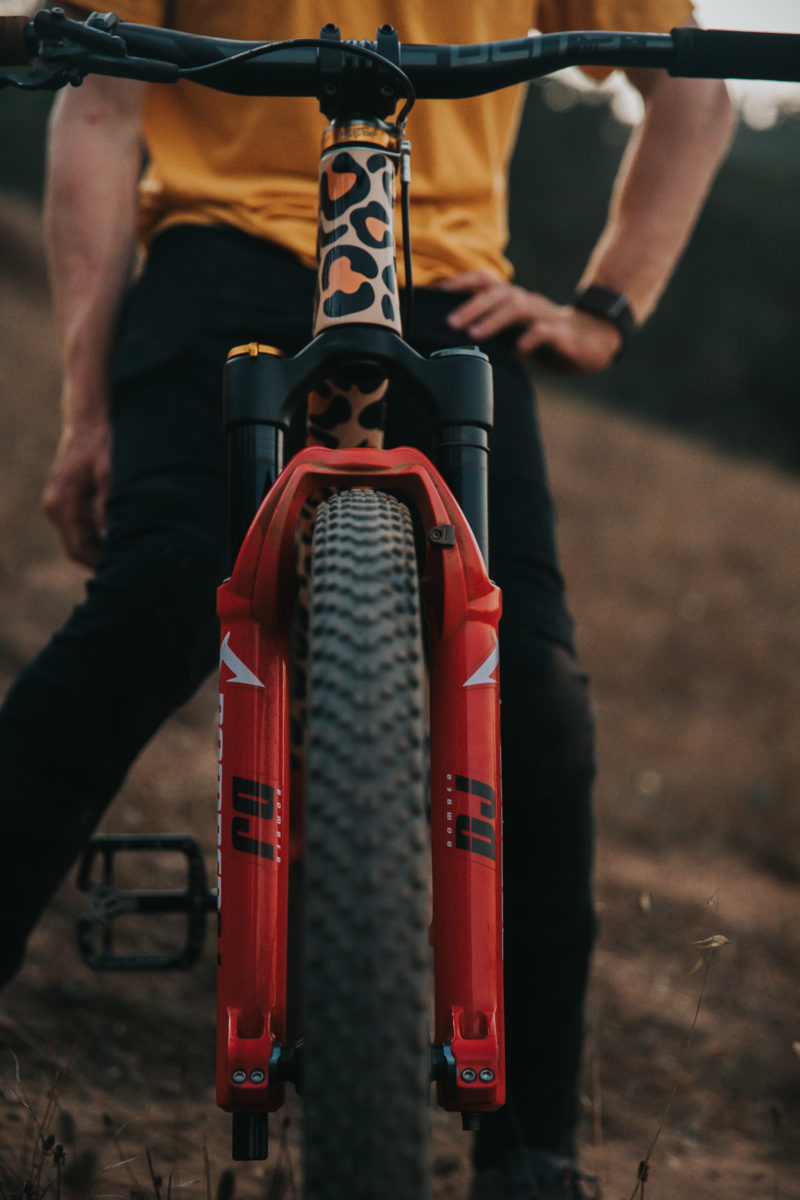 AASQ 125 Dirt Jump Fork Setup with Innes Graham, Tyler McCaul, Matt