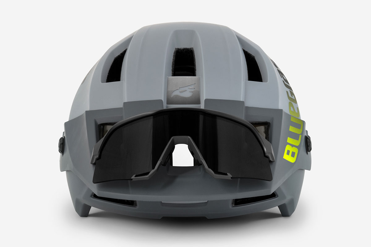 bluegrass rogue core mips enduro mtb helmet compatible with sunglasses stowage on visor