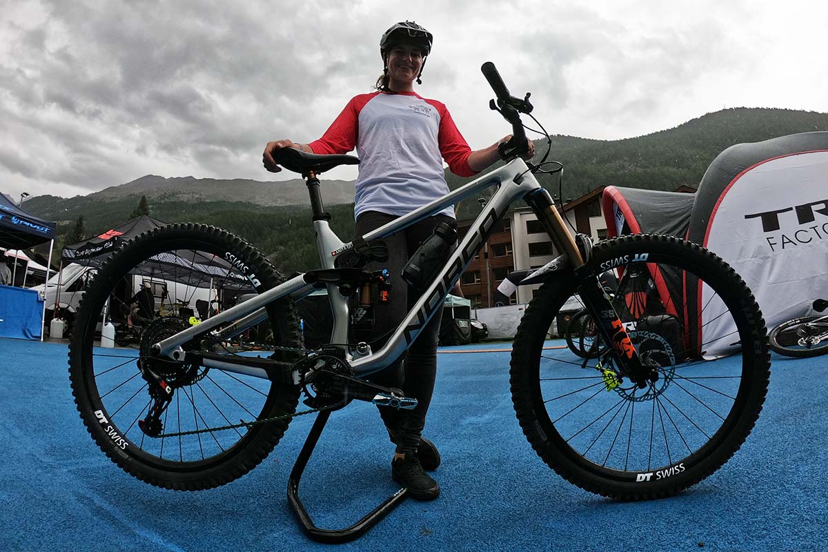 caro gehrig talks through sister anita gehrig's norco sight race bike setup ews zermatt 2020