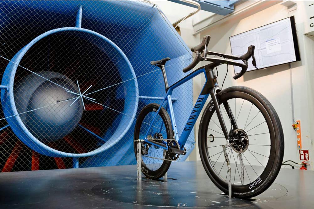 Hunt 42 Limitless Gravel Disc aero gravel wheels, faster more stable aerodynamicist carbon gravel bike wheels, GST wind tunnel